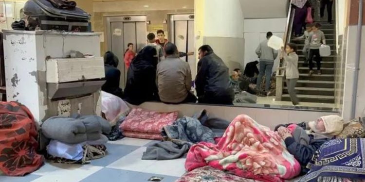 Kekurangan oksigen menewaskan lima orang di rumah sakit yang diserang Israel di Gaza